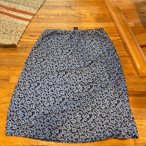 Gap blue floral midi skirt